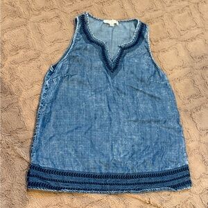Skies Are Blue Denim Tencel Tank with Navy Trim size small coastal preppy